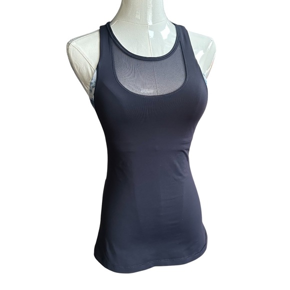 Lululemon Women’s‎ 4 Blue Tie Dye Racerback Athletic Running Gym Mesh Tank Top - Picture 3 of 11